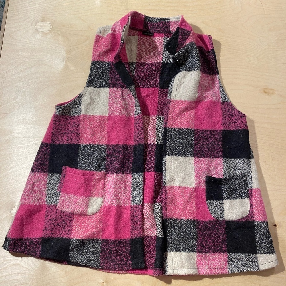 Coco + Carmen Pink and Black Checkered Sleeves Cardigan One Size (HM)